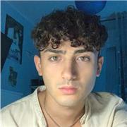 Sono uno studente di medicina al primo anno, ho frequentato il liceo scientifico, sono molto preparato nelle scienze, in matematica e in fisica